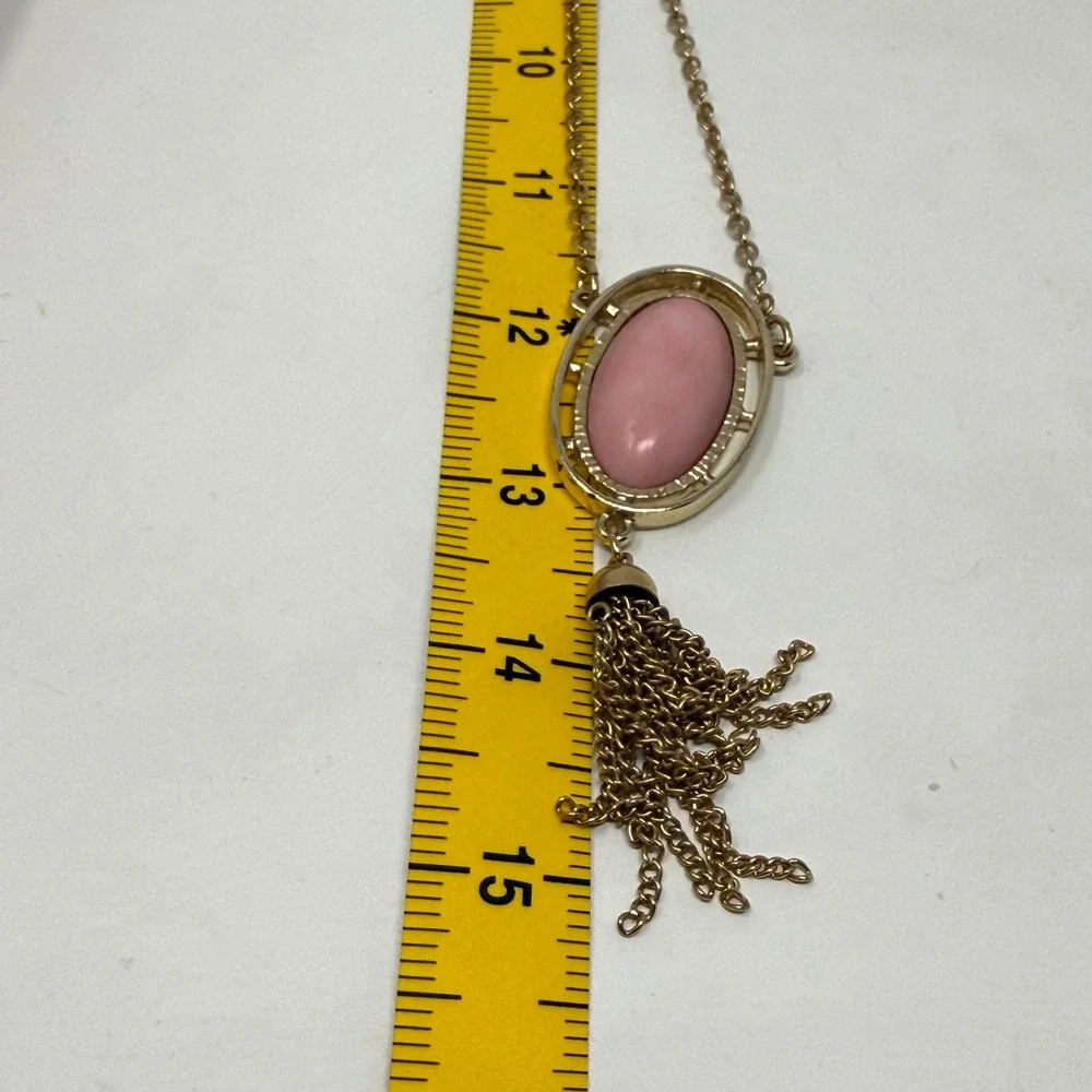 Sarah Coventry Vintage Gold Tone‎ Pink Cabochon Tassel Pendant Long Necklace